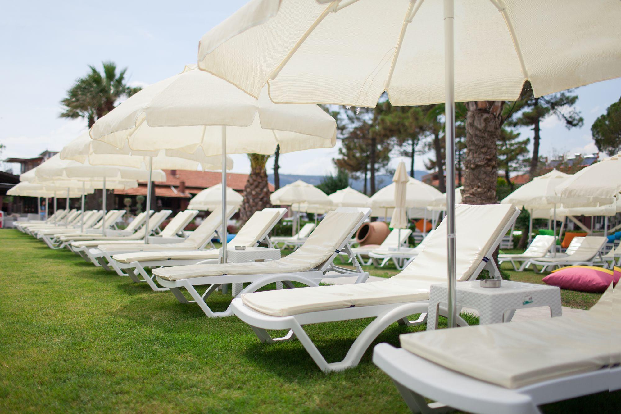 Palm Beach Otel Kucukkuyu Εξωτερικό φωτογραφία